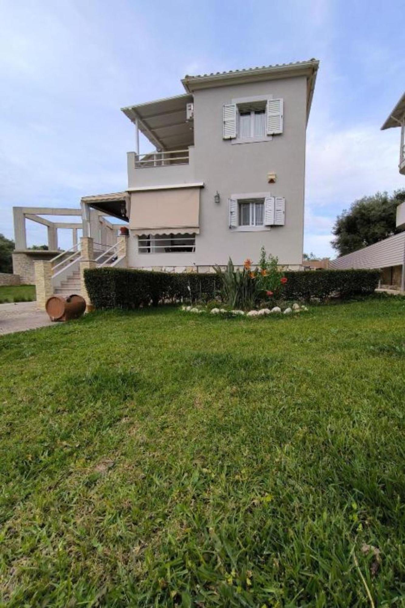 Villa Marina Tsoukaládhes Exterior foto